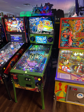 Image of Spooky Pinball Scooby-Doo Collectors Edition Pinball Machine
