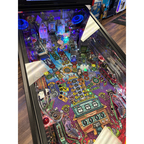 Image of Stern Pinball Elvira's House of Horrors Premium Pinball Machine