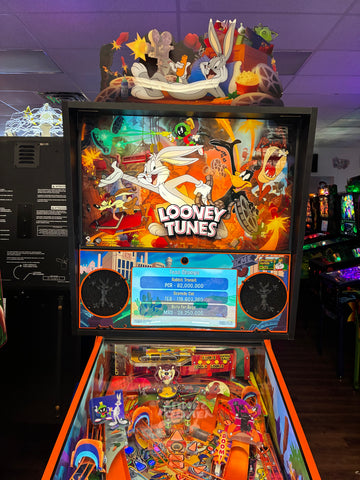 Image of Spooky Pinball Looney Tunes Collectors Edition Pinball Machine