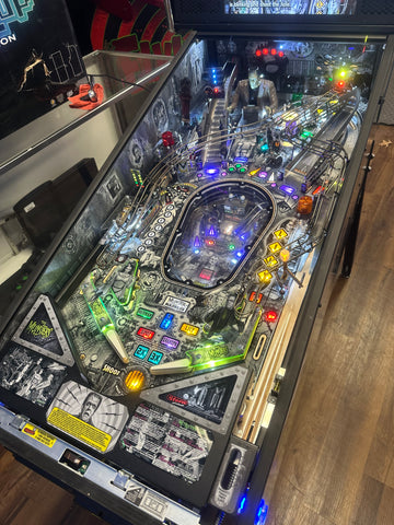 Image of Stern Pinball LOADED The Munsters Premium Black & White Pinball Machine