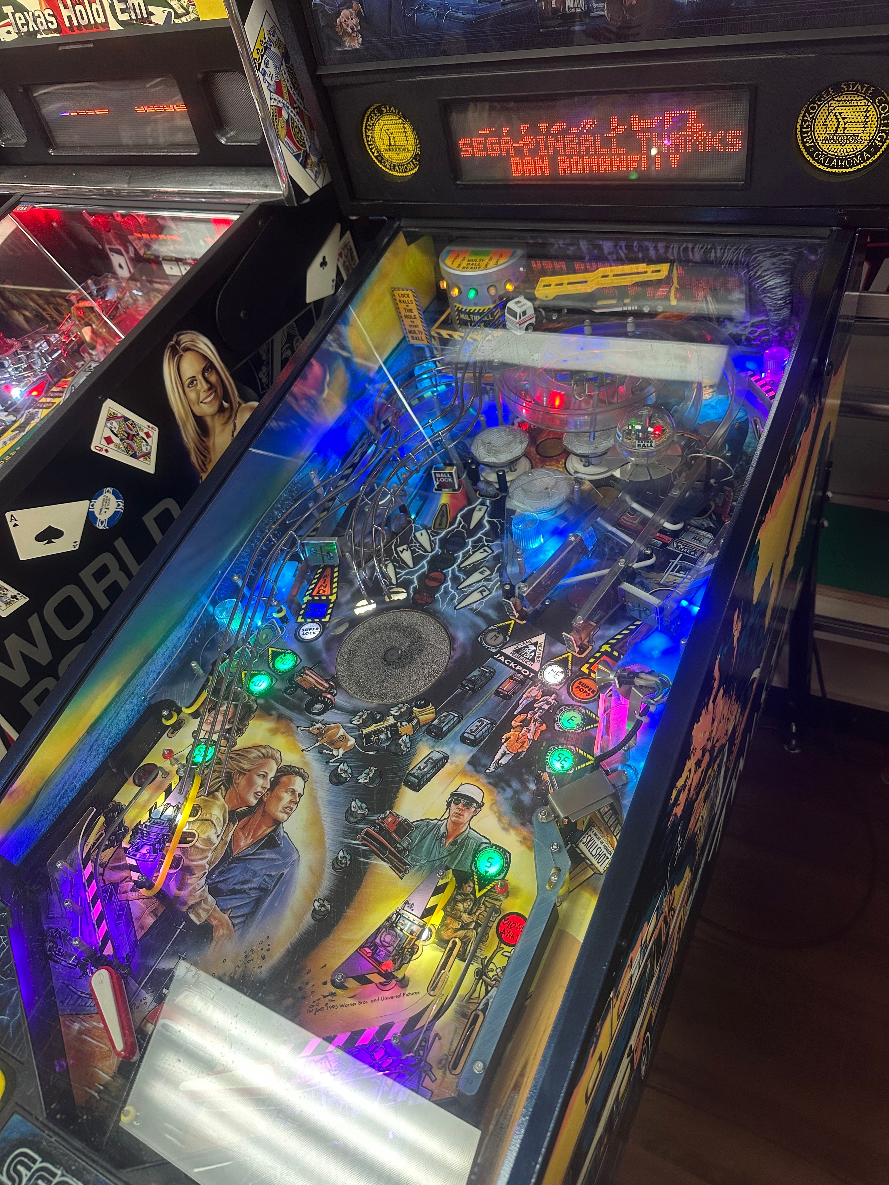 SEGA Twister Pinball Machine