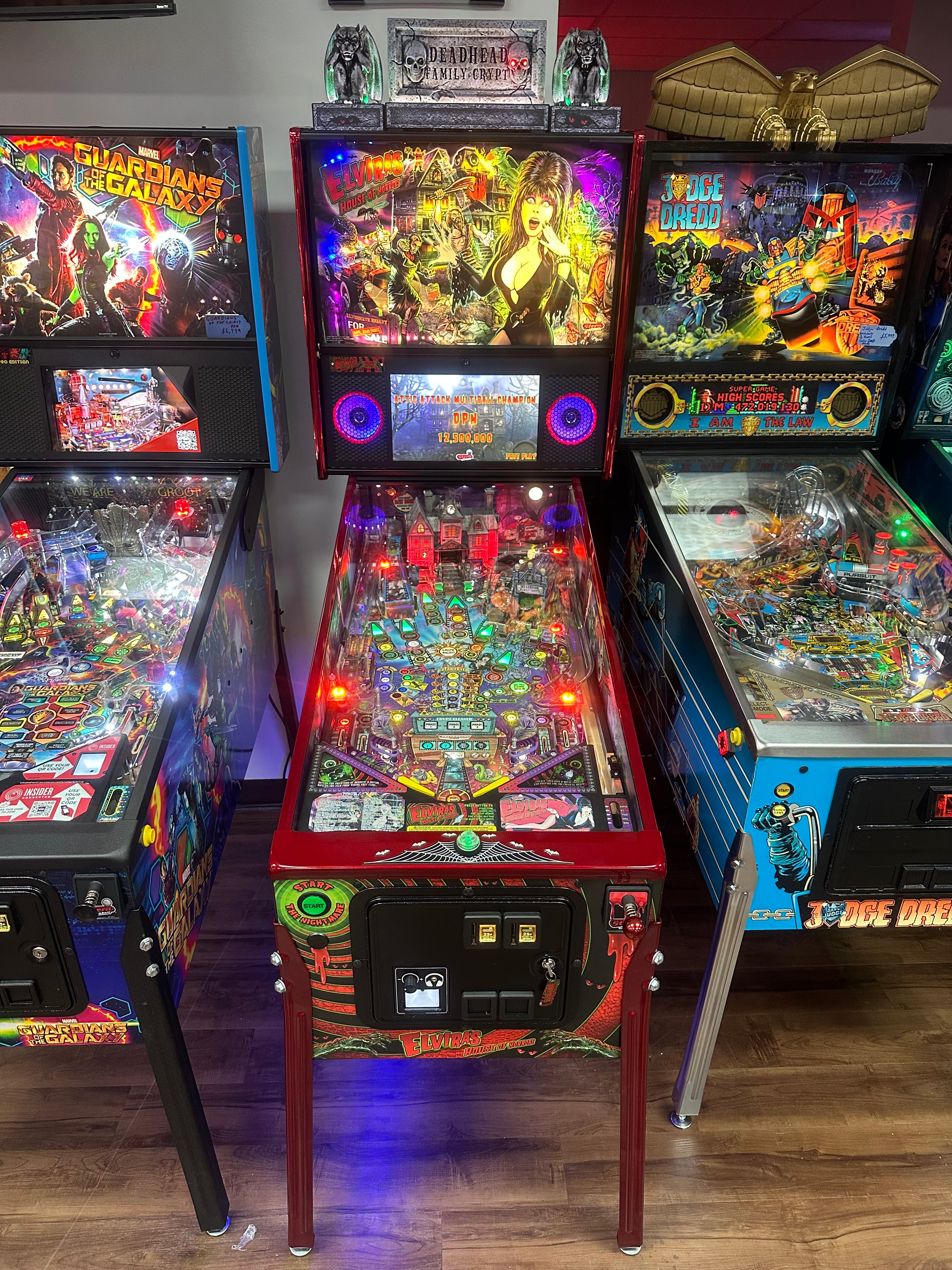 Stern Pinball LOADED Elvira's House of Horrors Premium Pinball Machine