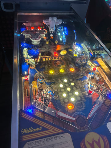 Image of Williams Space Shuttle Pinball Machine