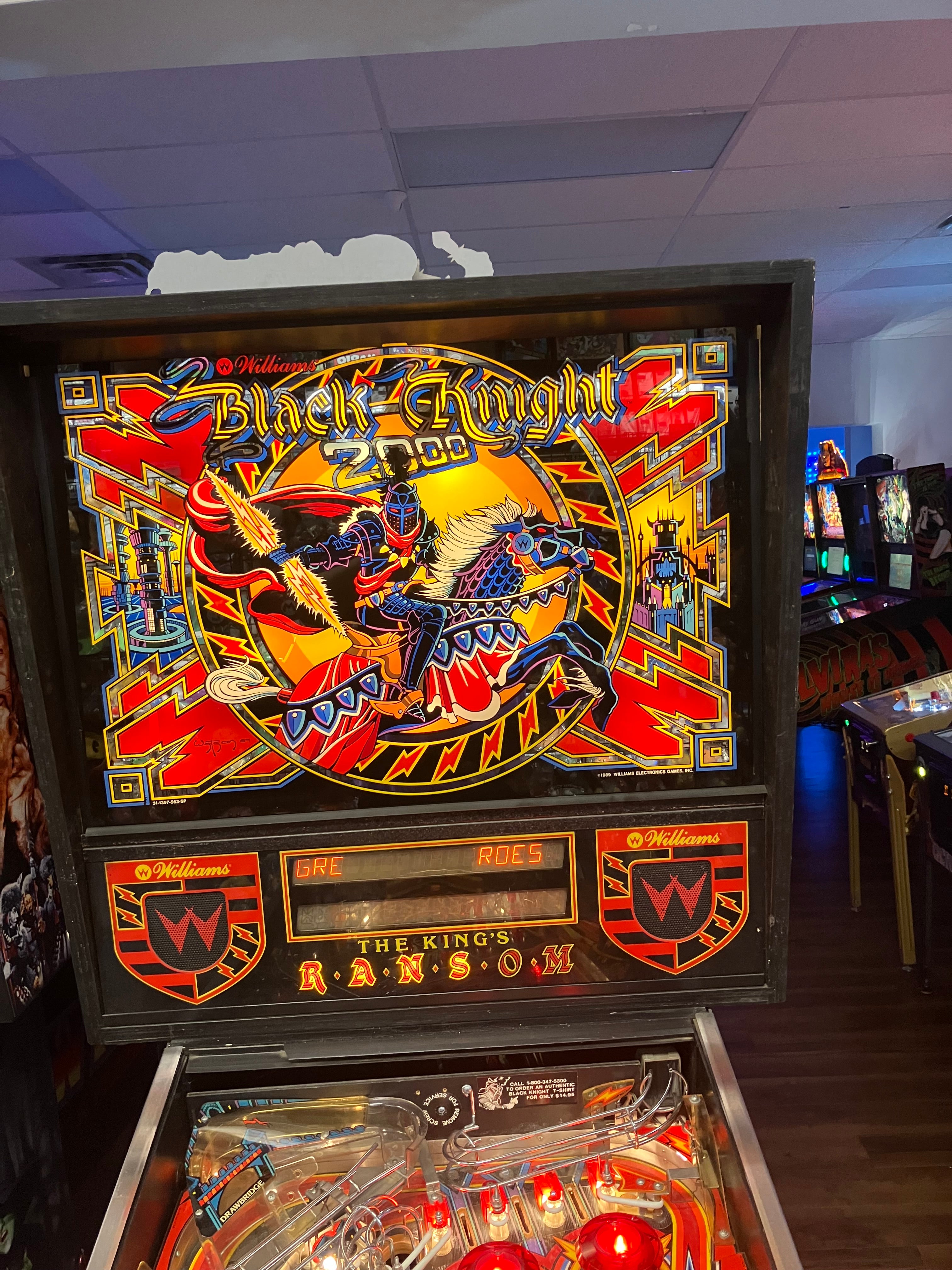 Williams Black Knight 2000 Pinball Machine