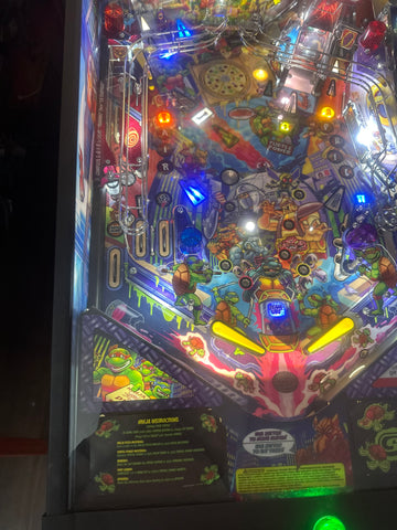 Image of Stern Pinball LOADED Teenage Mutant Ninja Turtles Premium Pinball Machine