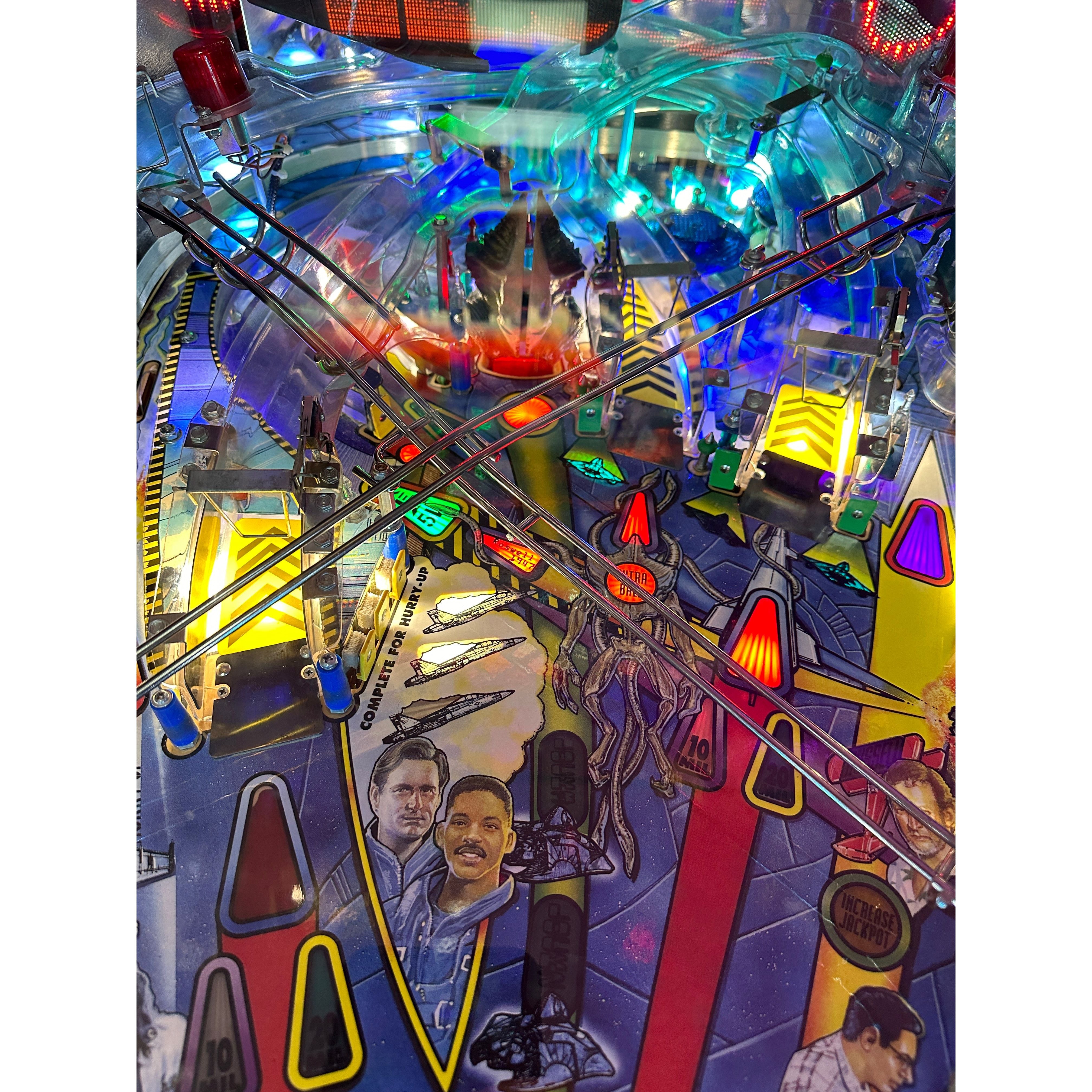 SEGA Independence Day Pinball Machine