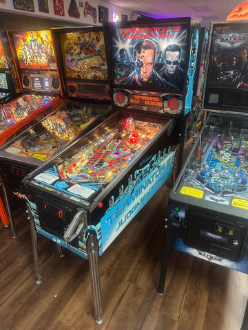Image of Williams Terminator 2: Judgement Day Pinball Machine