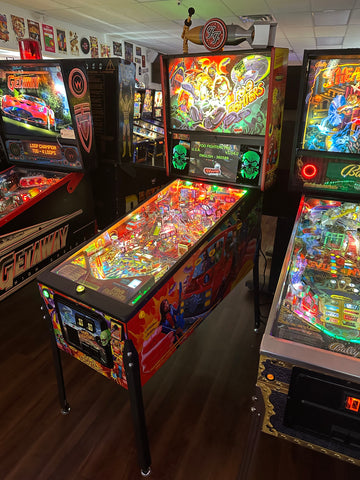 Image of Stern Pinball LOADED Foo Fighters Premium Pinball Machine