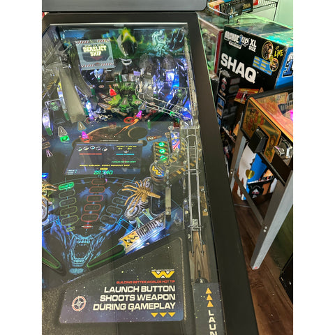 Image of Heighway Pinball Alien Pinball Machine