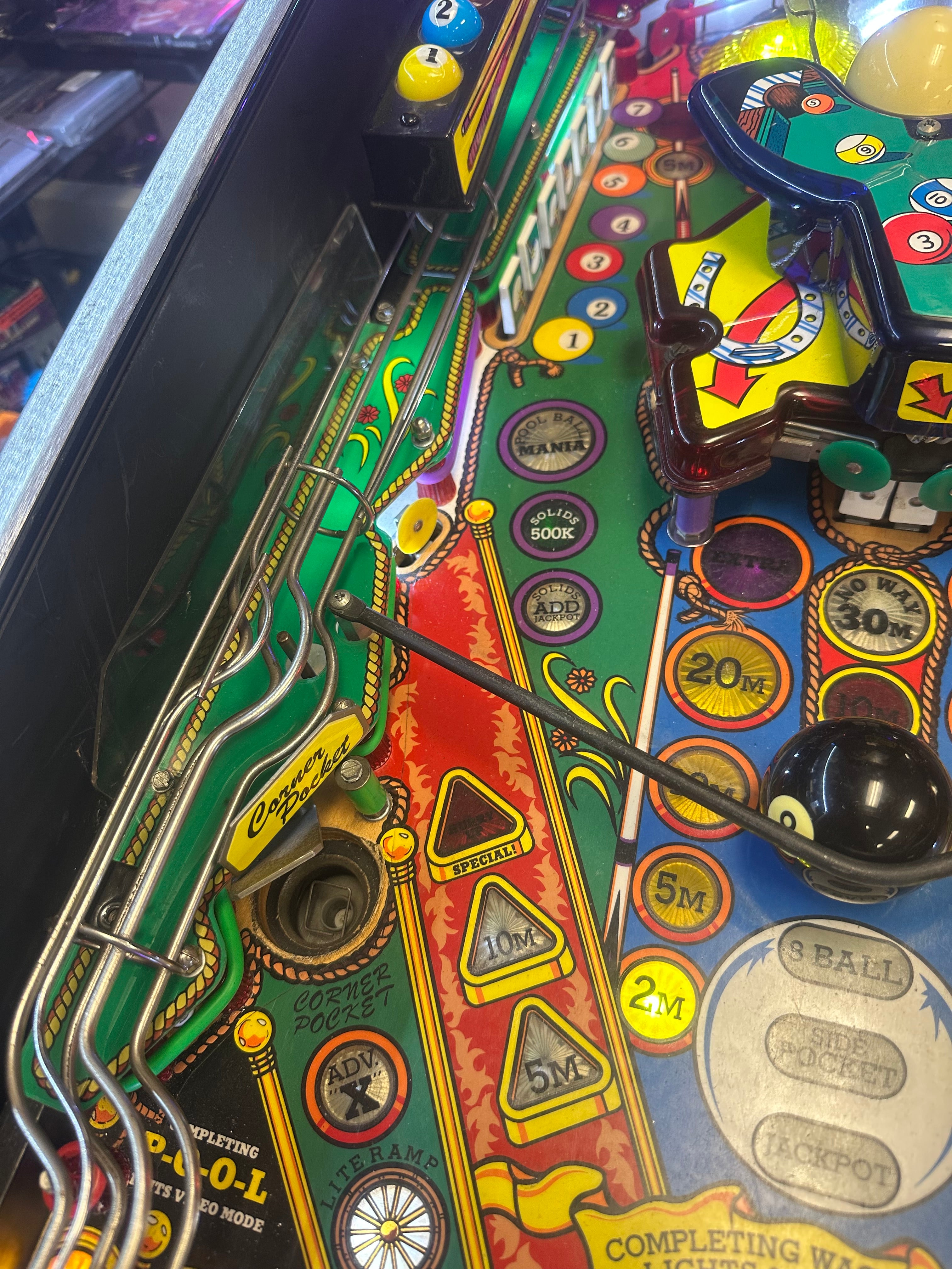 Gottlieb Cue Ball Wizard Pinball Machine