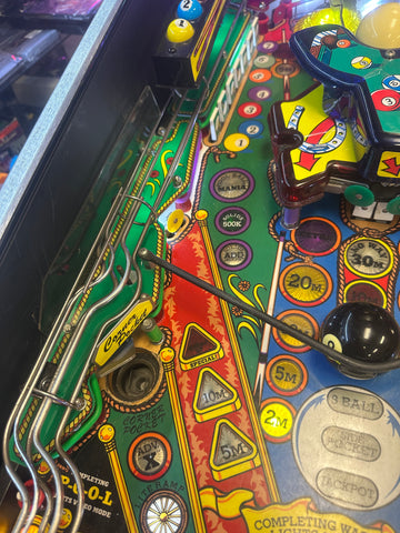 Image of Gottlieb Cue Ball Wizard Pinball Machine
