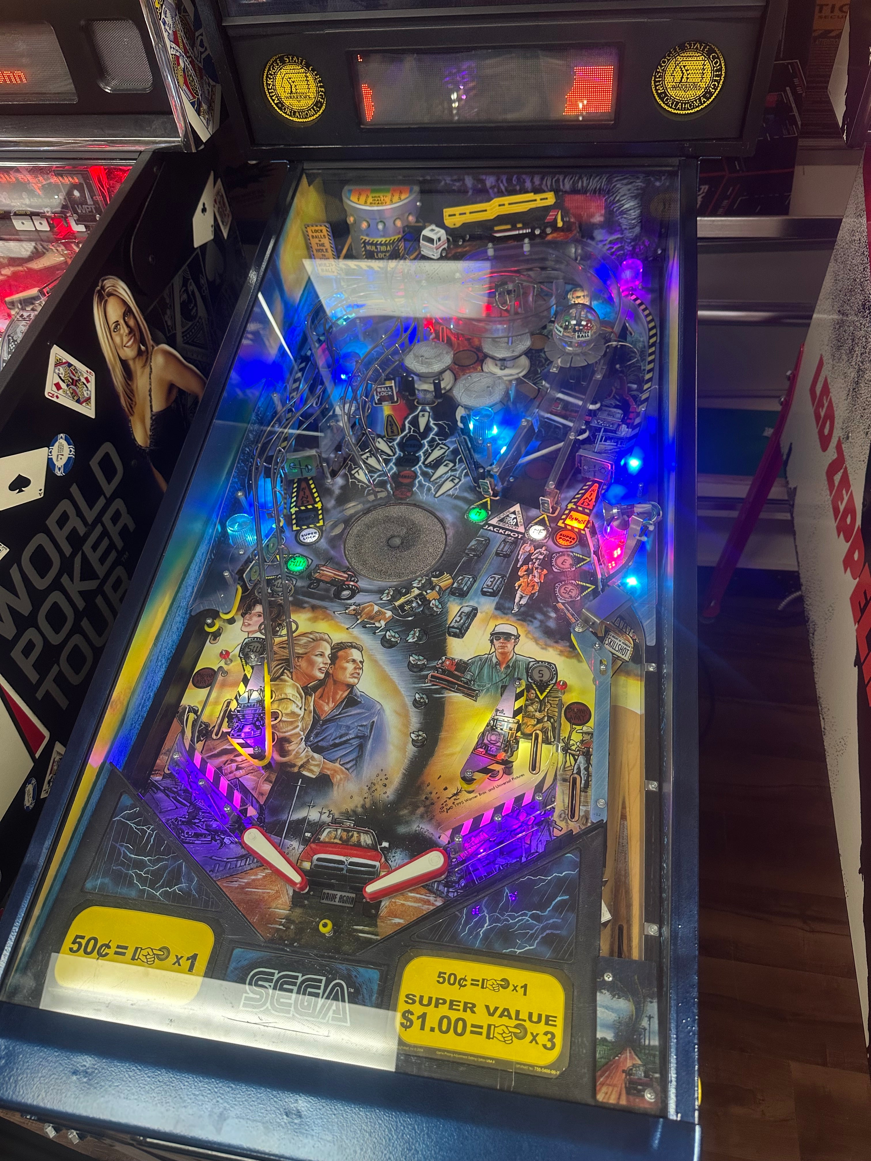 SEGA Twister Pinball Machine