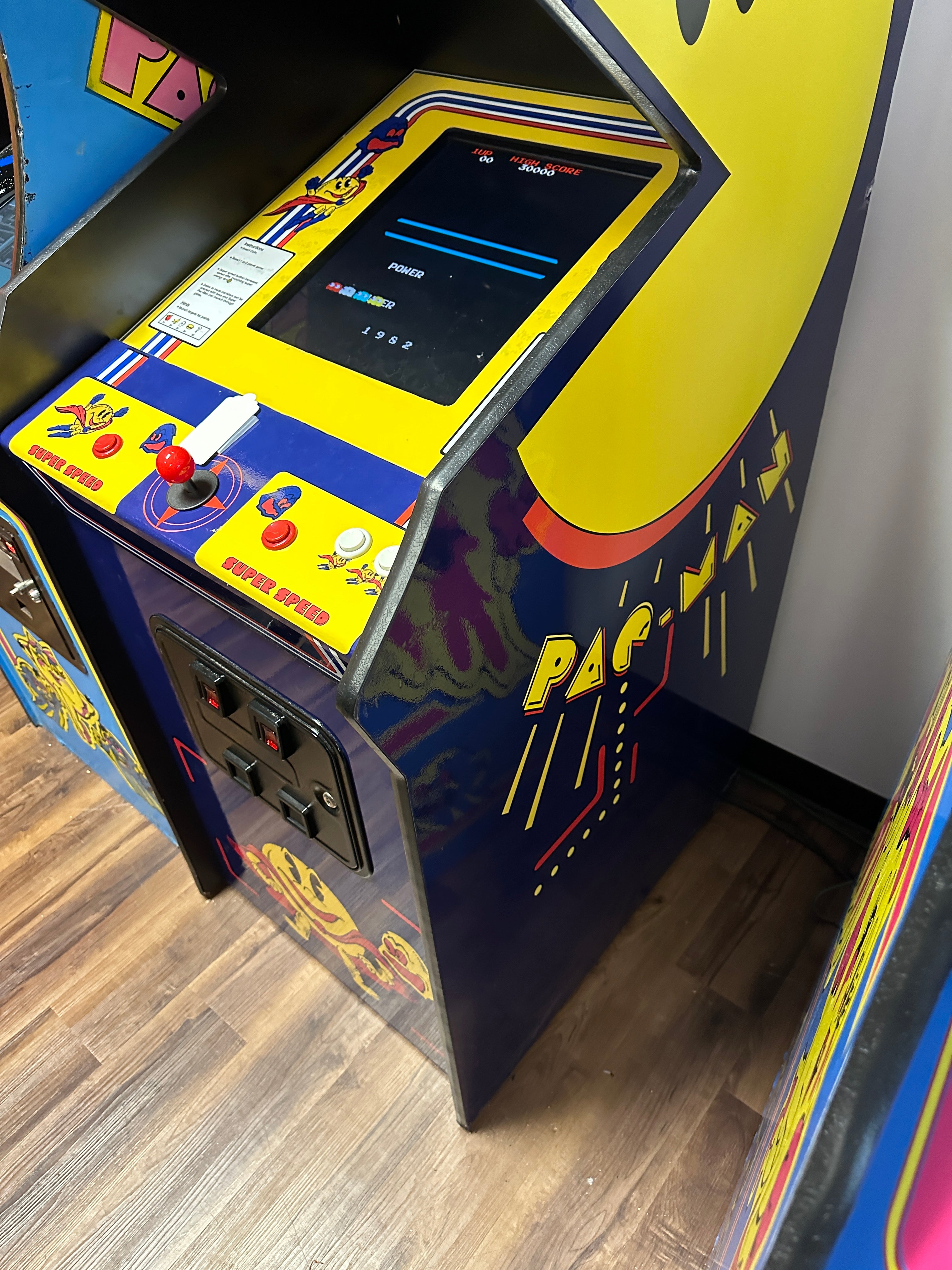 Bally Midway Super Pac-Man Arcade Game