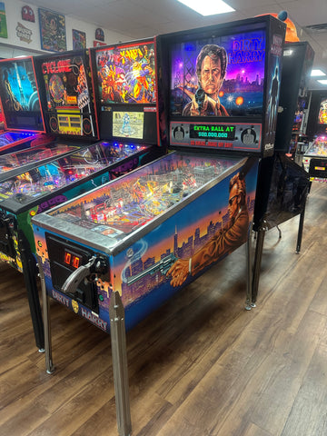 Image of Williams Dirty Harry Pinball Machine