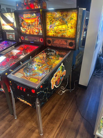 Image of Williams The Flintstones Pinball Machine