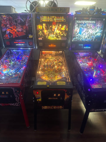 Image of Stern Pinball Pirates of the Caribbean Pinball Machine