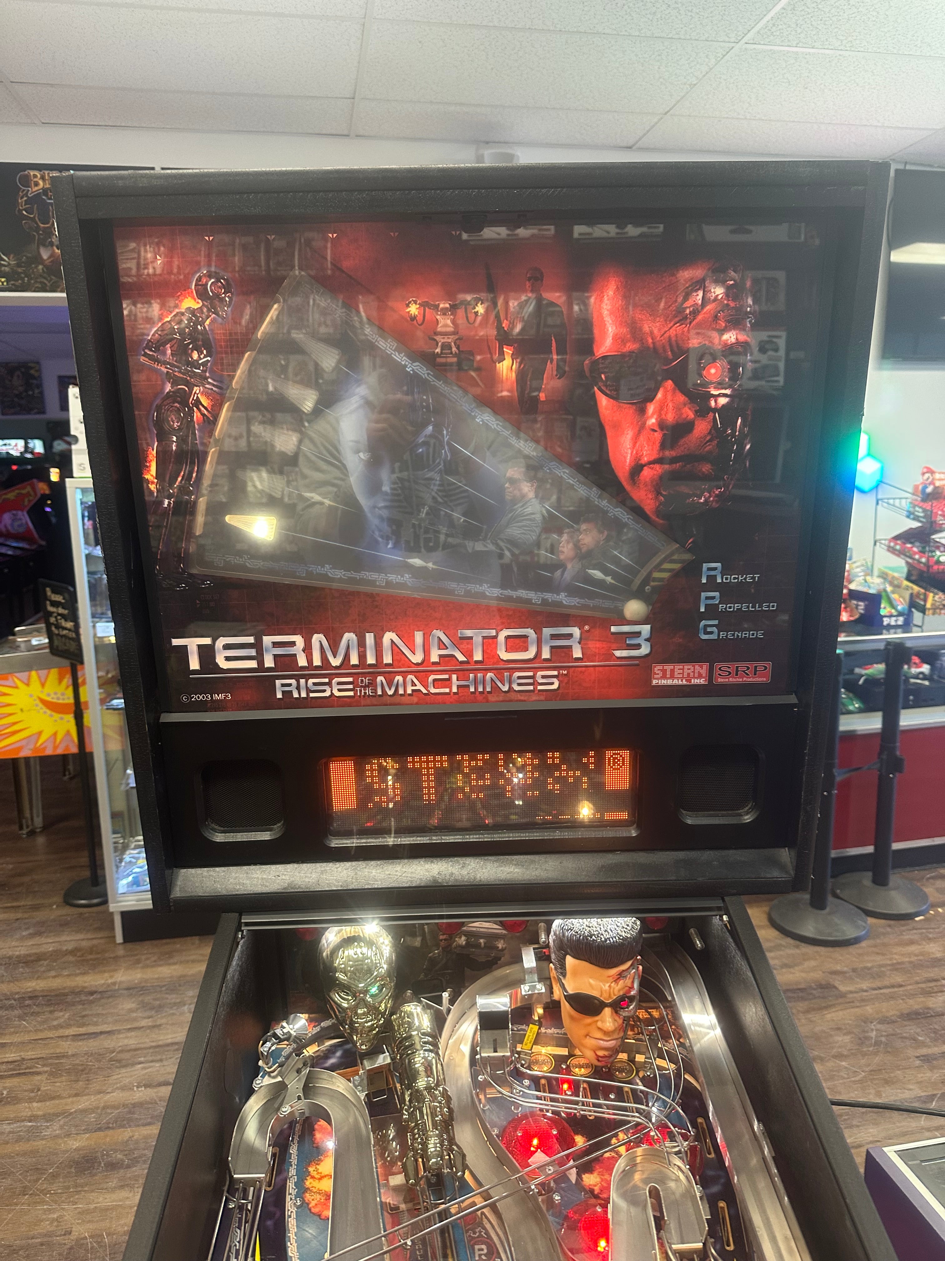 Stern Pinball Terminator 3: Rise of the Machines Pinball Machine