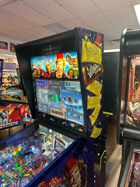 JJP Willy Wonka & the Chocolate Factory Limited Edition Pinball Machine