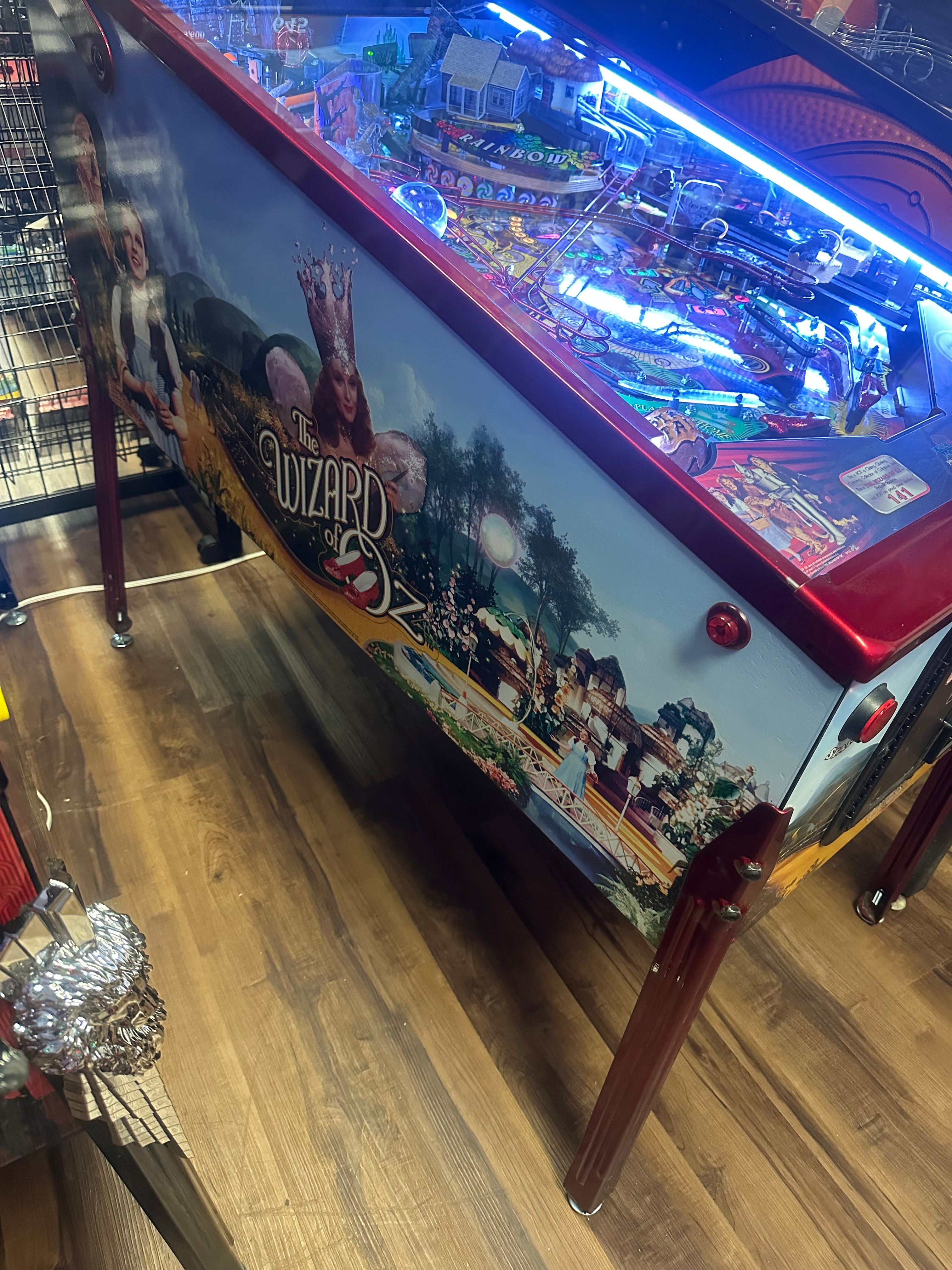 JJP Wizard of Oz 75th Anniversary Ruby Red Edition Pinball Machine