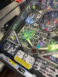 Stern Pinball The Munsters Premium Black & White Pinball Machine