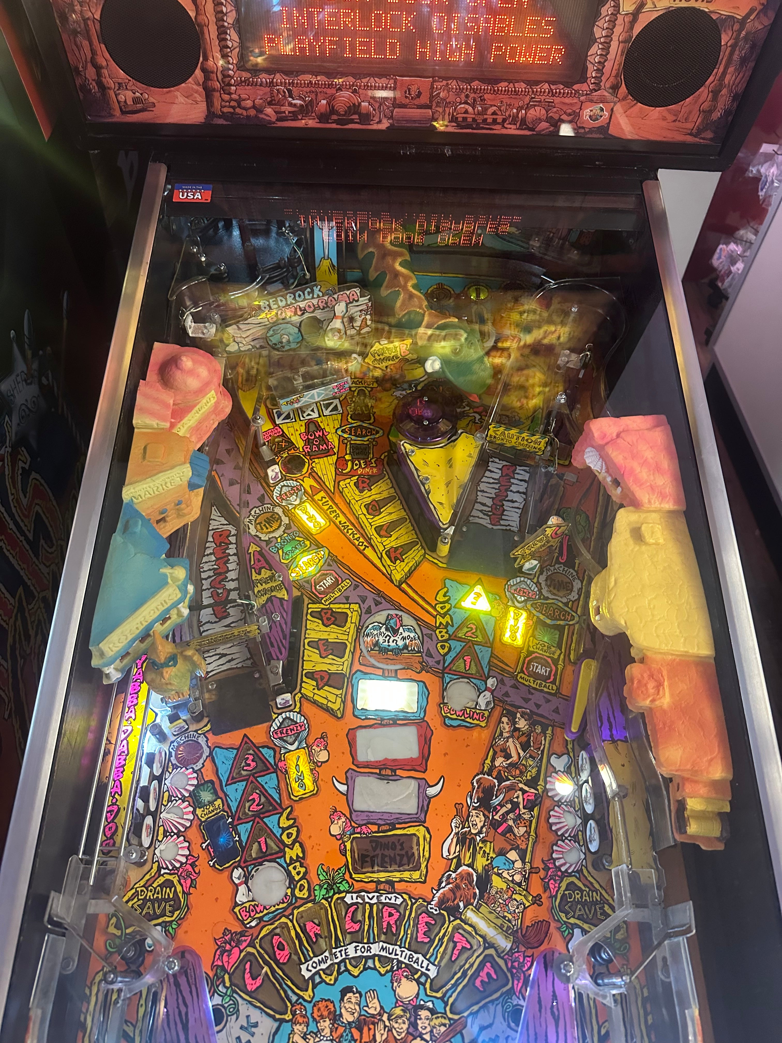 Williams The Flintstones Pinball Machine