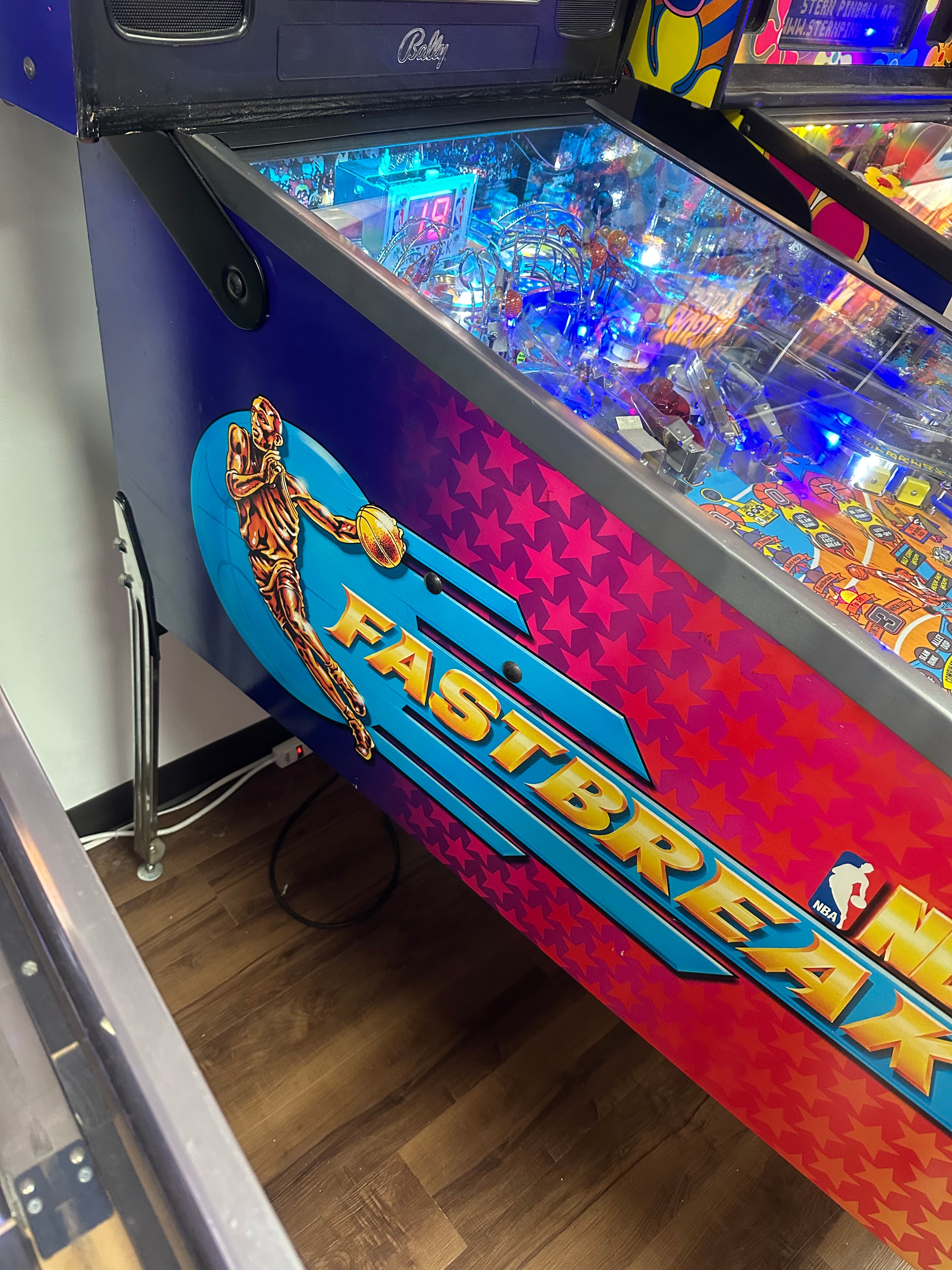Bally NBA Fastbreak Pinball Machine