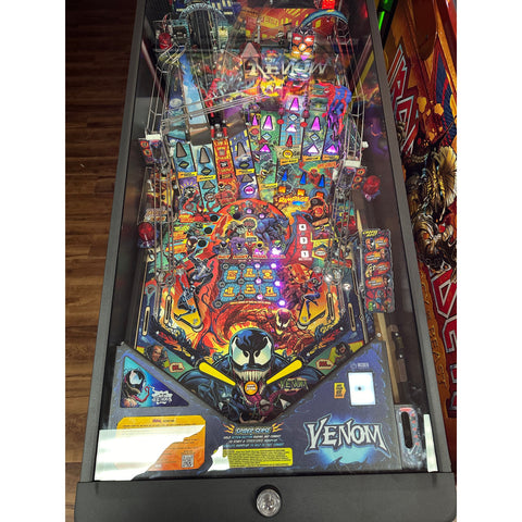 Image of Stern Pinball Venom Premium Pinball Machine FREE SHIPPING