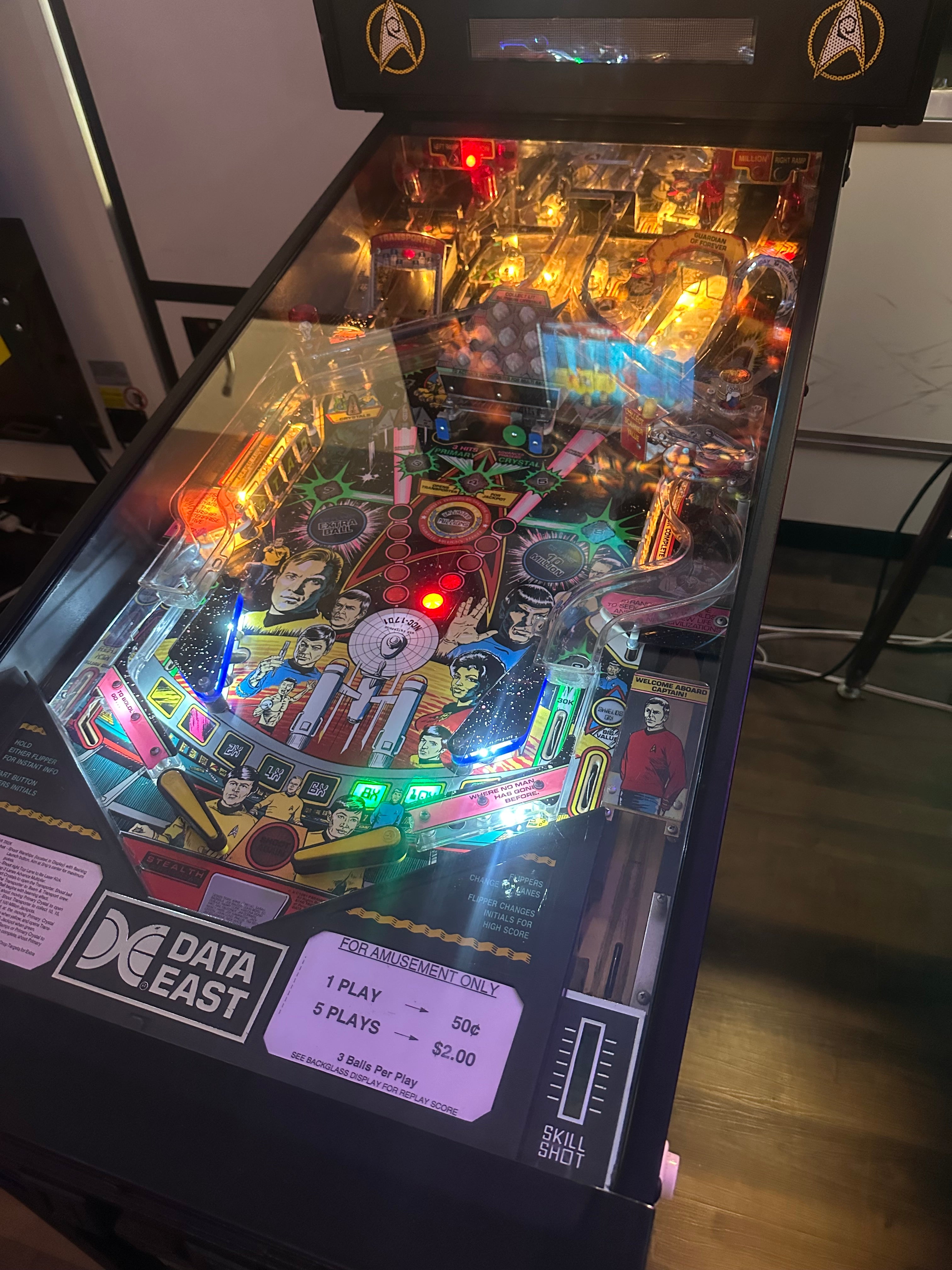Data East Star Trek Pinball Machine