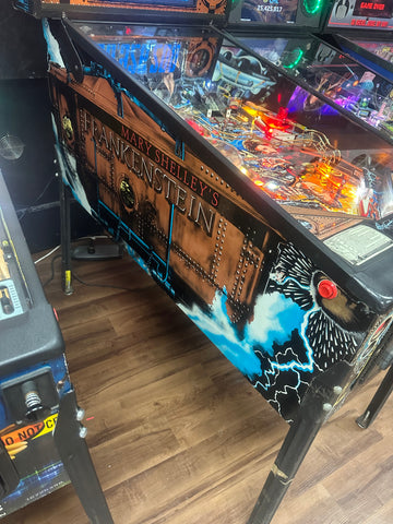 Image of SEGA Mary Shelley's Frankenstein Pinball Machine