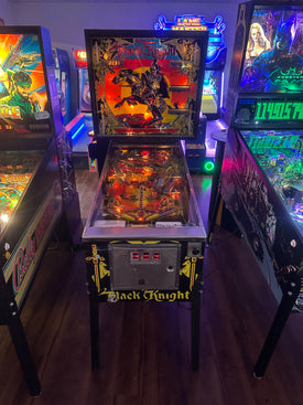 Williams Black Knight Pinball Machine