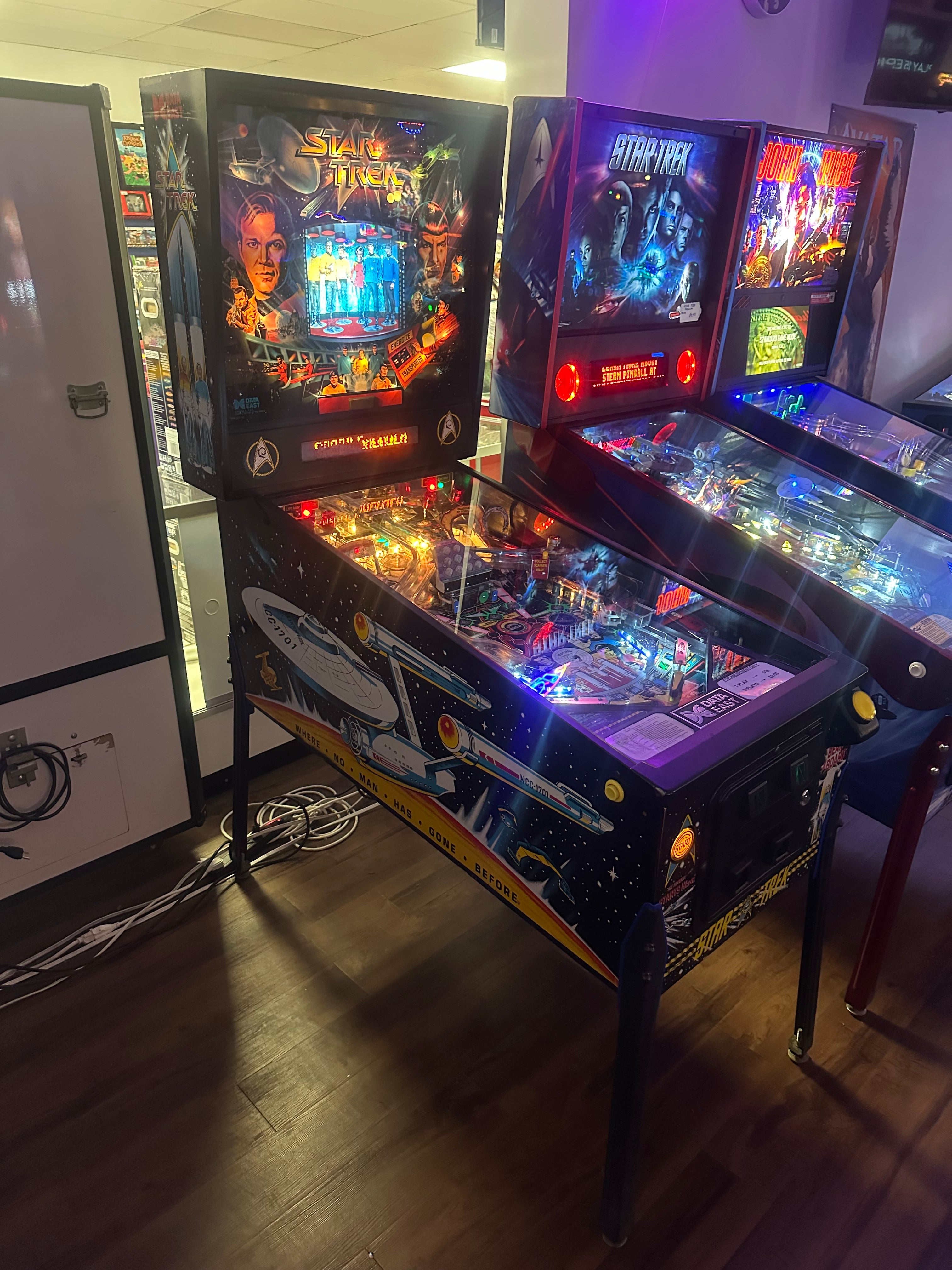 Data East Star Trek Pinball Machine