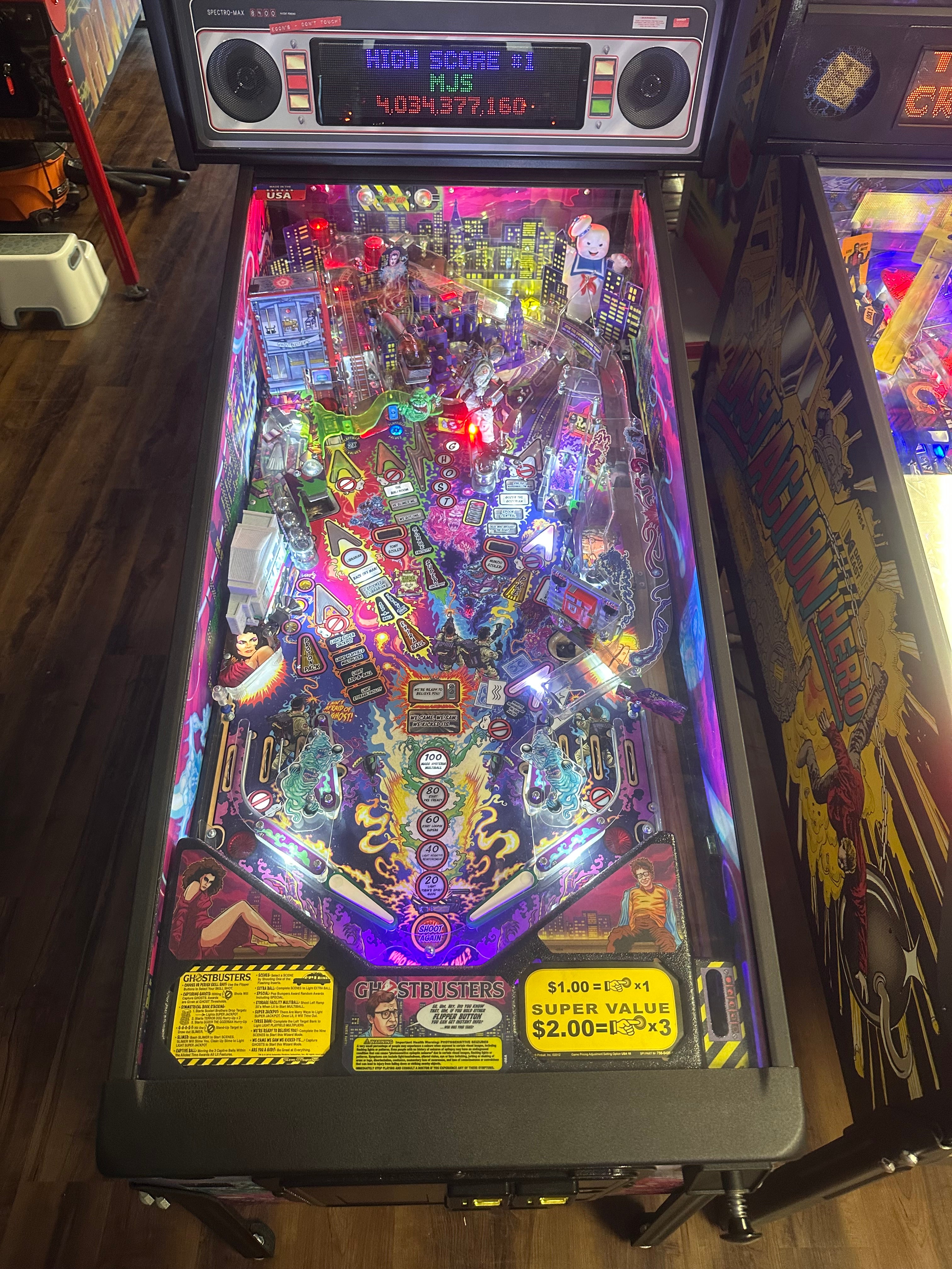Stern Pinball LOADED Ghostbusters Pro Pinball Machine