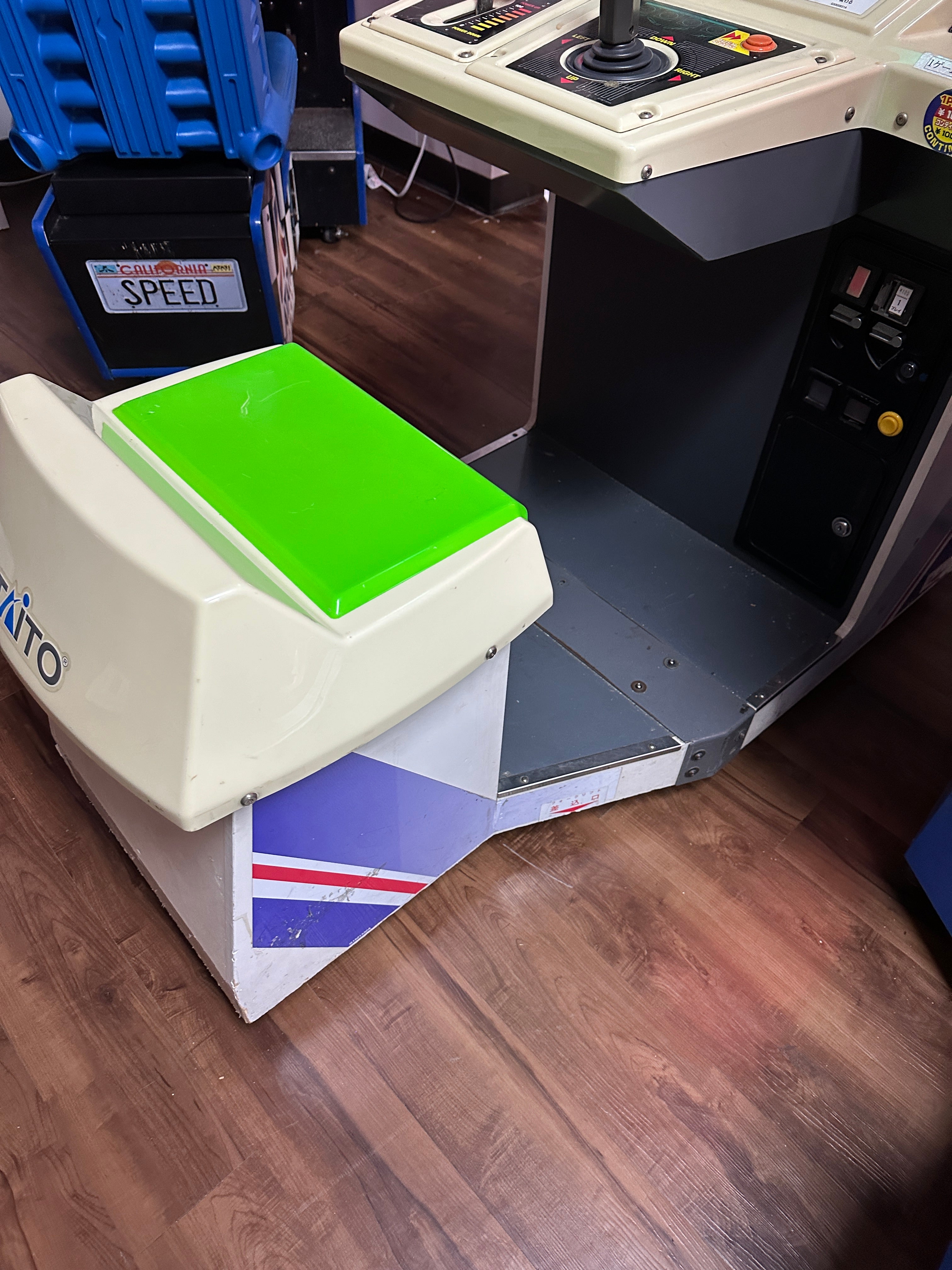 Taito Landing Gear Arcade Game