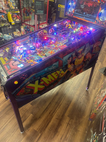Image of Stern Pinball The Uncanny X-Men Limited Edition Pinball Machine