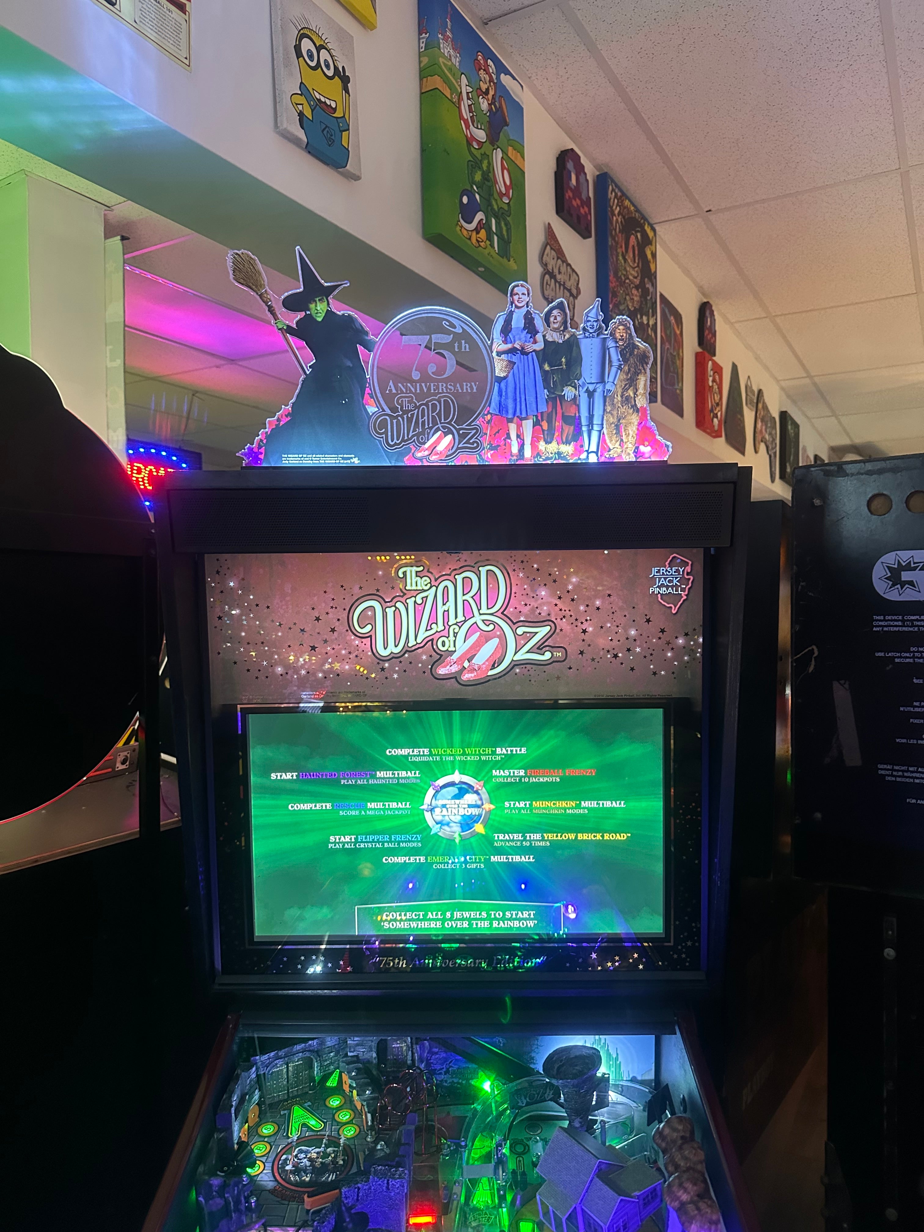 JJP Wizard of Oz 75th Anniversary Ruby Red Edition Pinball Machine