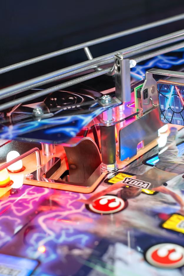 Stern Pinball Star Wars: Fall of the Empire Pro Pinball Machine FREE SHIPPING