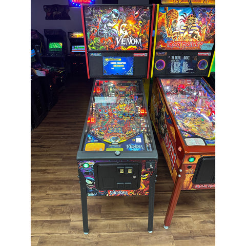 Image of Stern Pinball Venom Premium Pinball Machine FREE SHIPPING