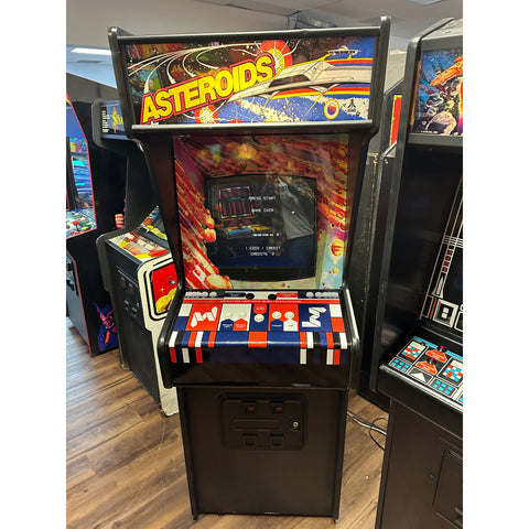 Image of Asteroids Arcade Game