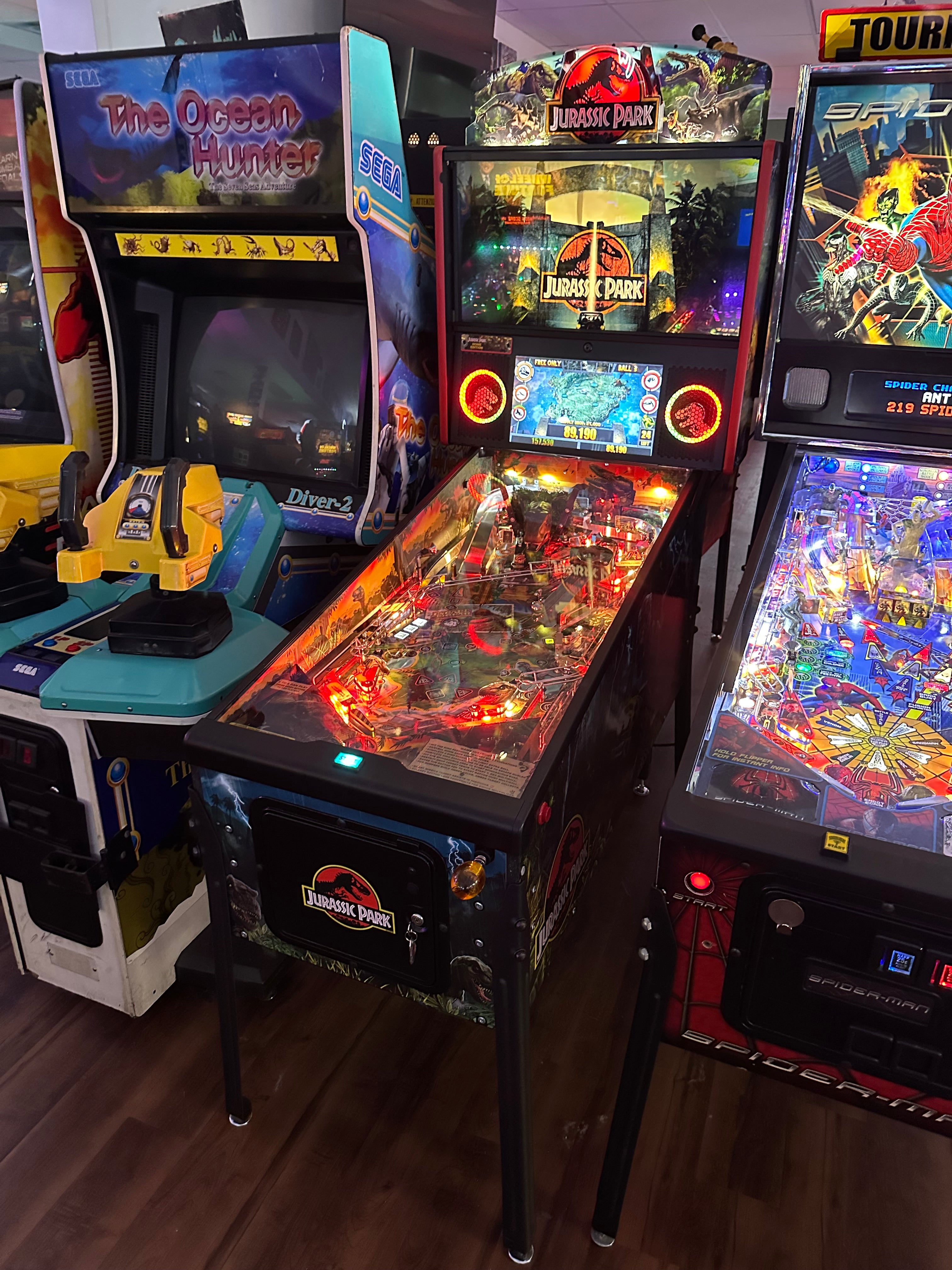 Stern Pinball LOADED Jurassic Park Home Pinball Machine