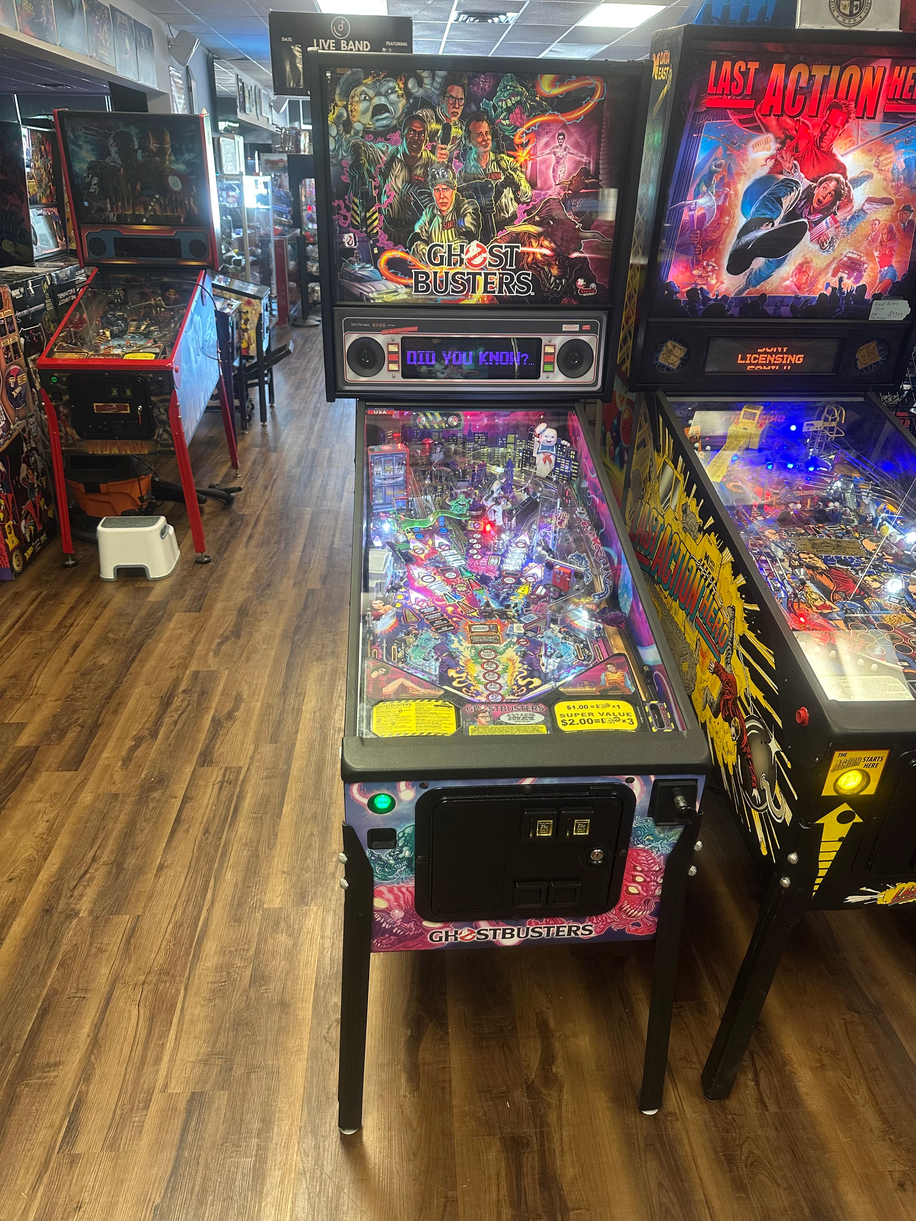 Stern Pinball LOADED Ghostbusters Pro Pinball Machine