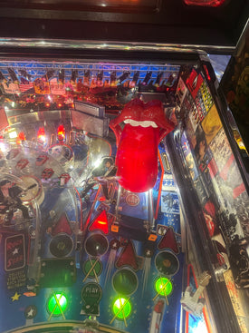 Stern Pinball LOADED The Rolling Stones Limited Edition Pinball Machine