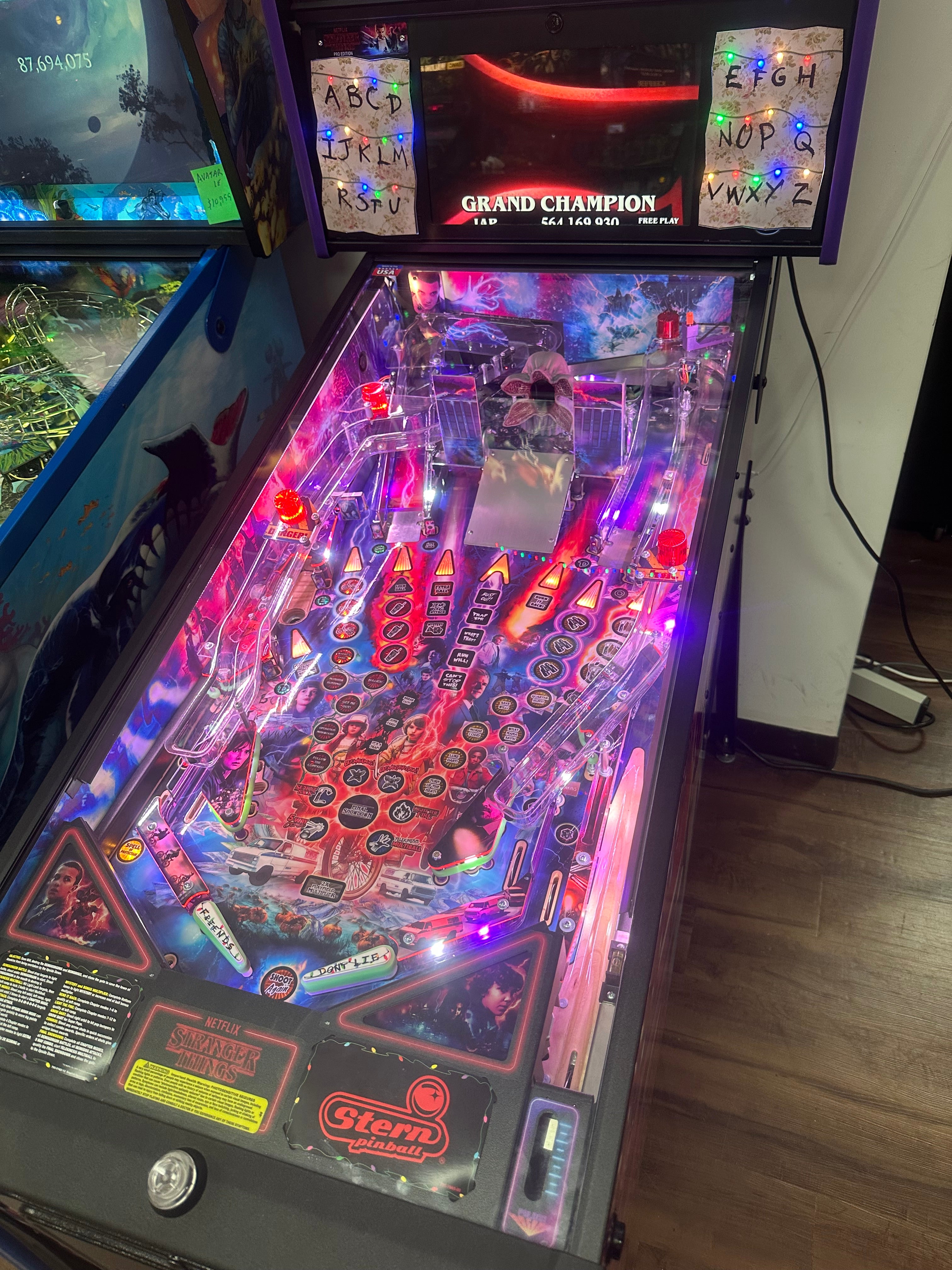 Stern Pinball LOADED Stranger Things Pro Pinball Machine