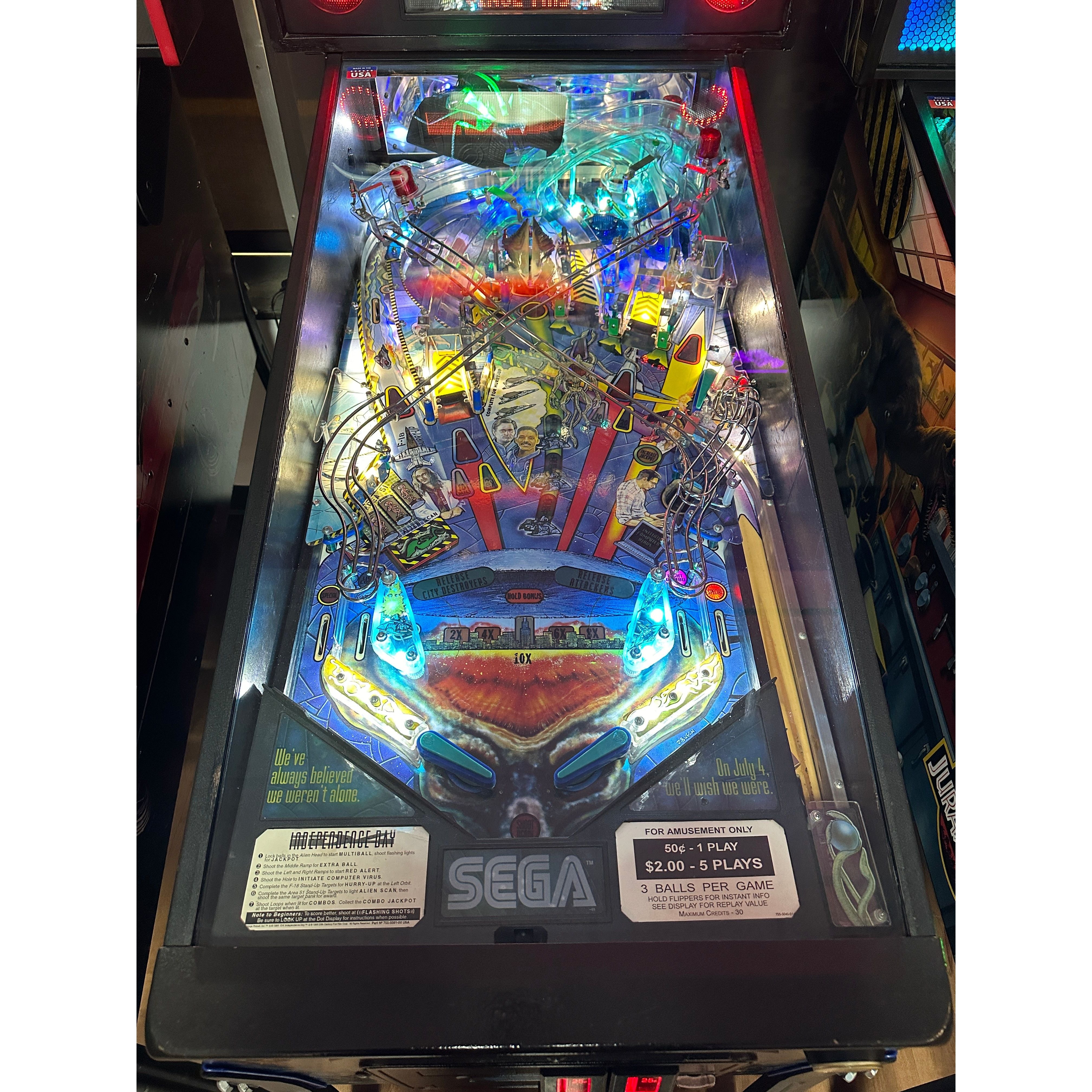 SEGA Independence Day Pinball Machine