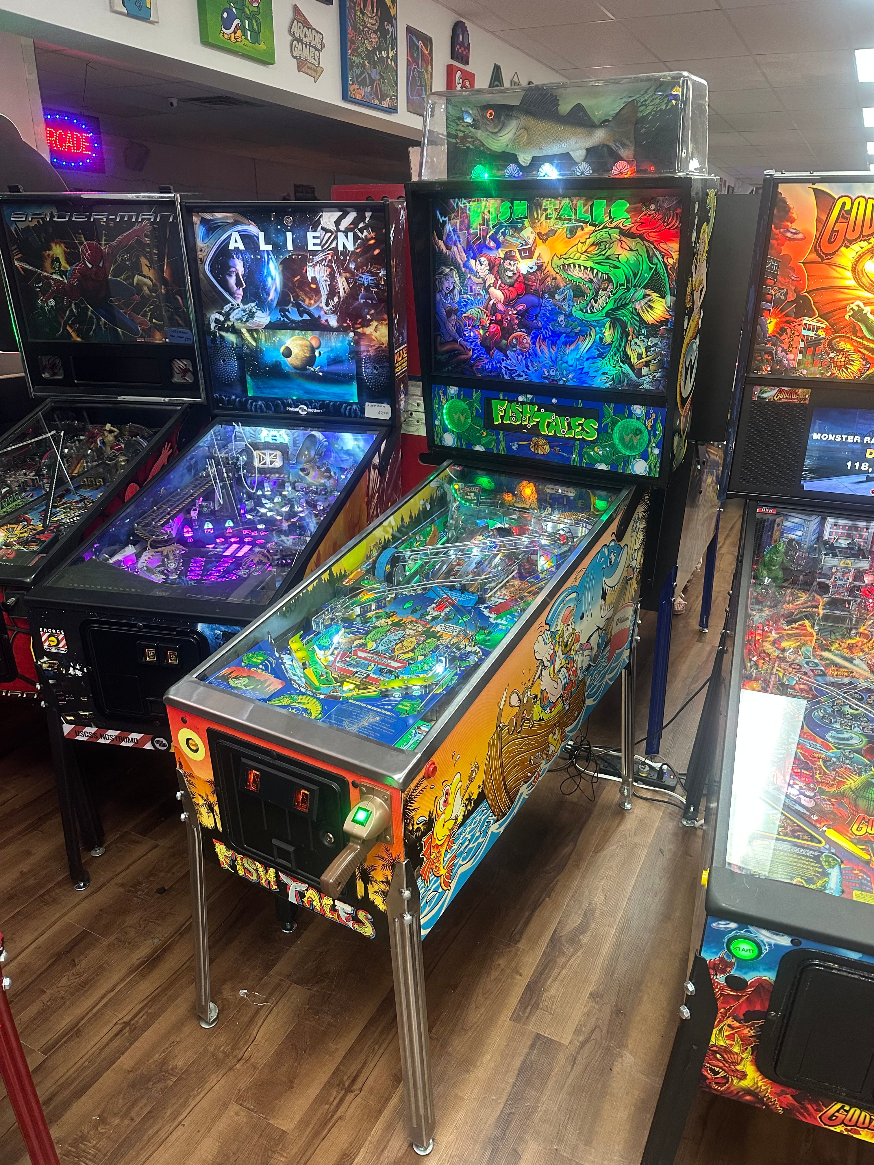 Williams LOADED Fish Tales Pinball Machine
