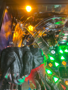 Stern Pinball LOADED Dungeons & Dragons: The Tyrant's Eye Pro Pinball Machine