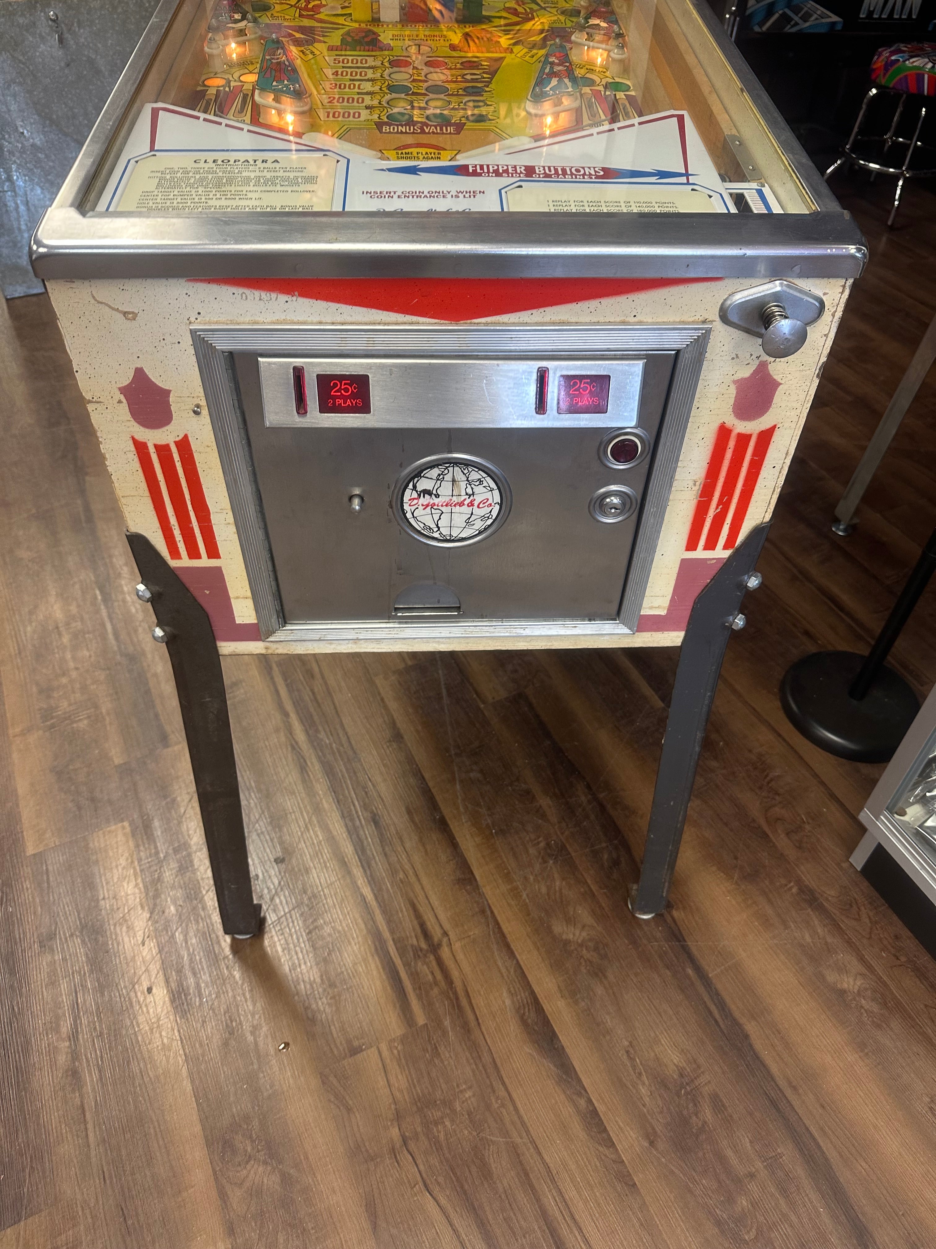 Gottlieb Cleopatra Pinball Machine