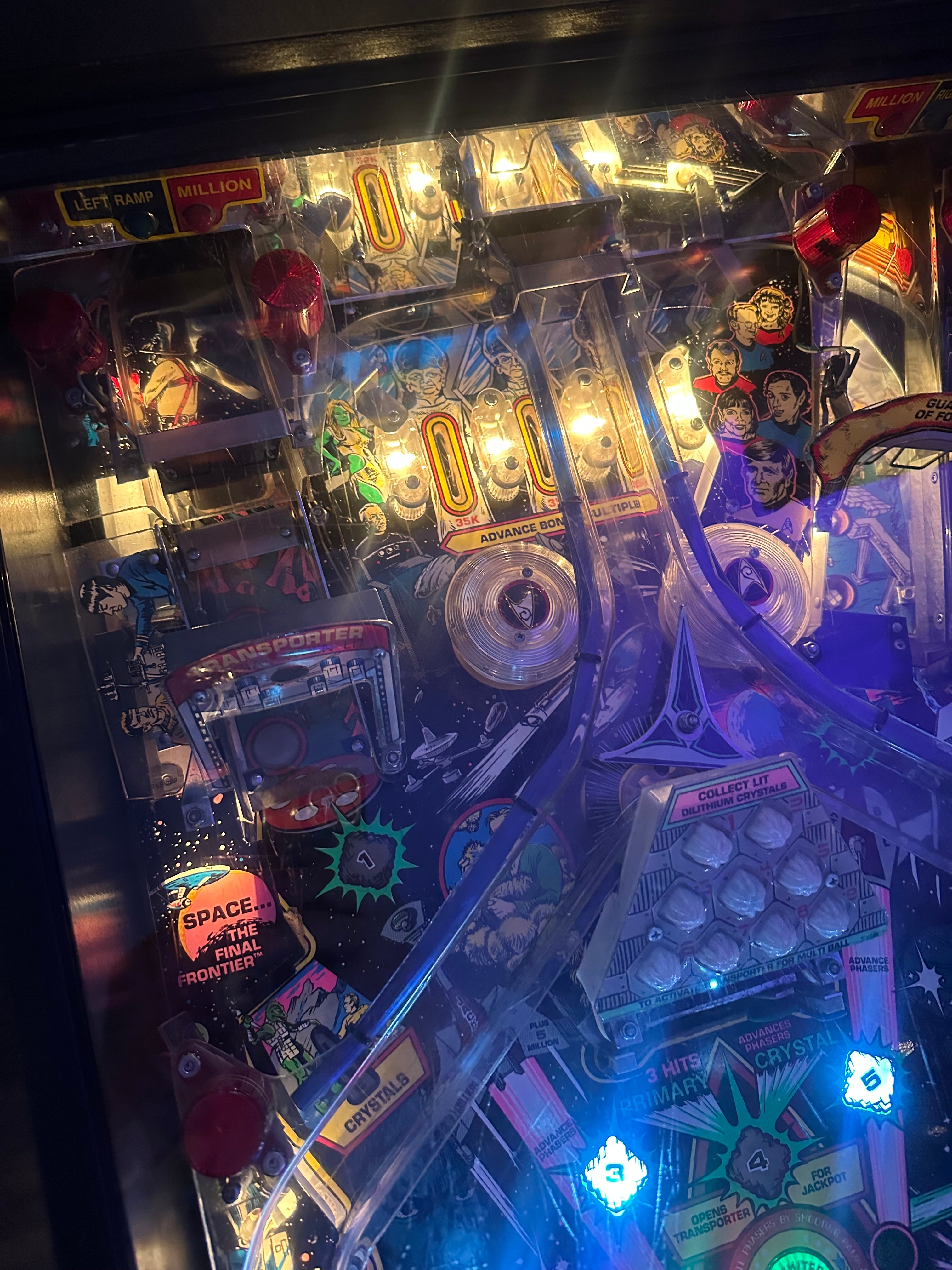 Data East Star Trek Pinball Machine