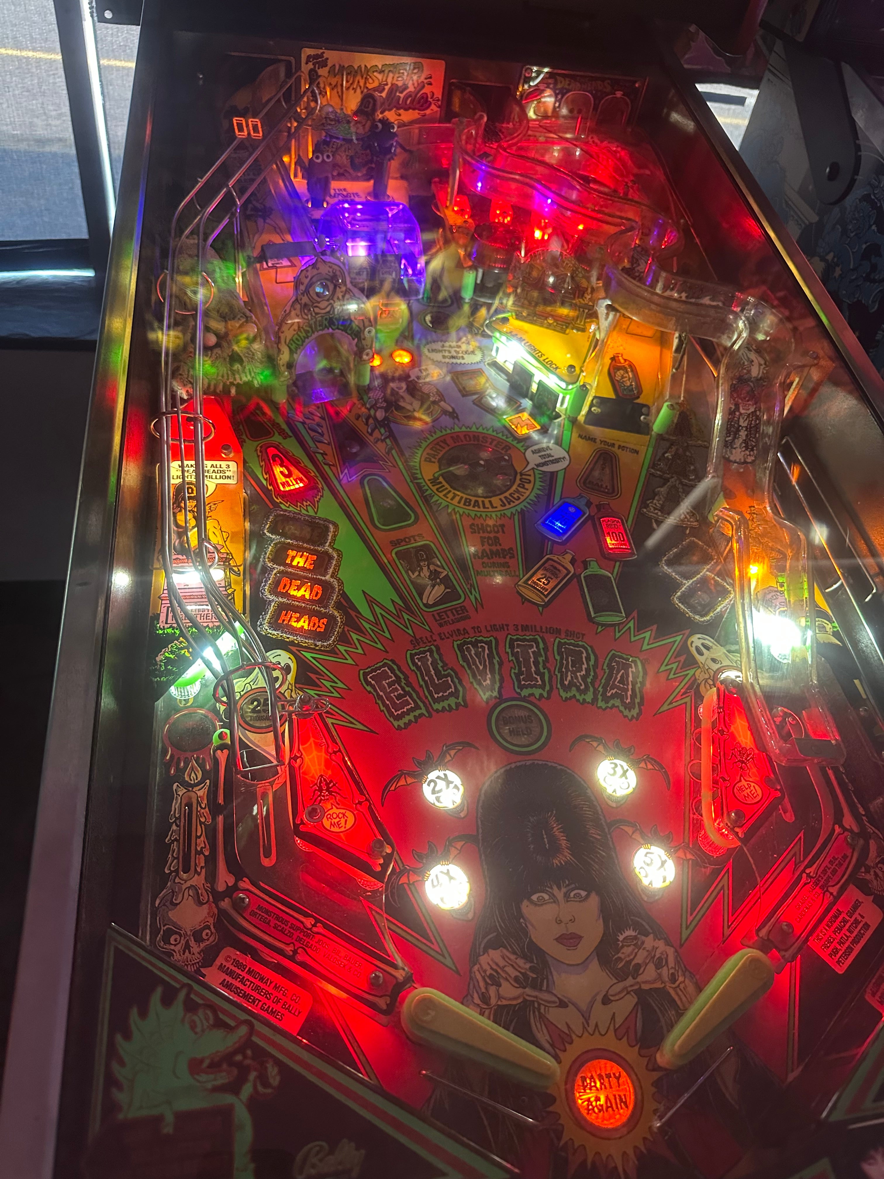 Bally Elvira and the Party Monsters Pinball Machine