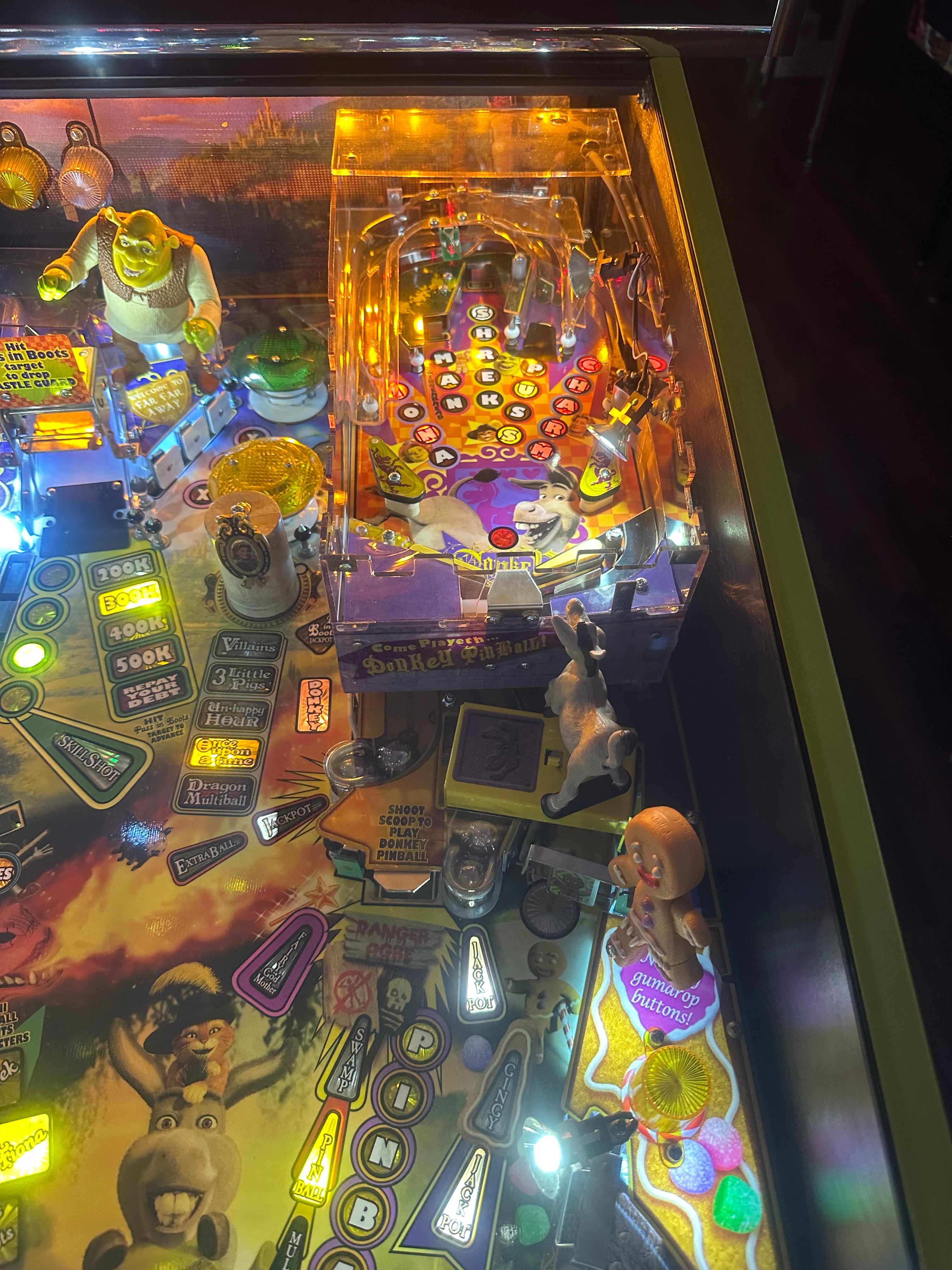 Stern Pinball Shrek Pinball Machine