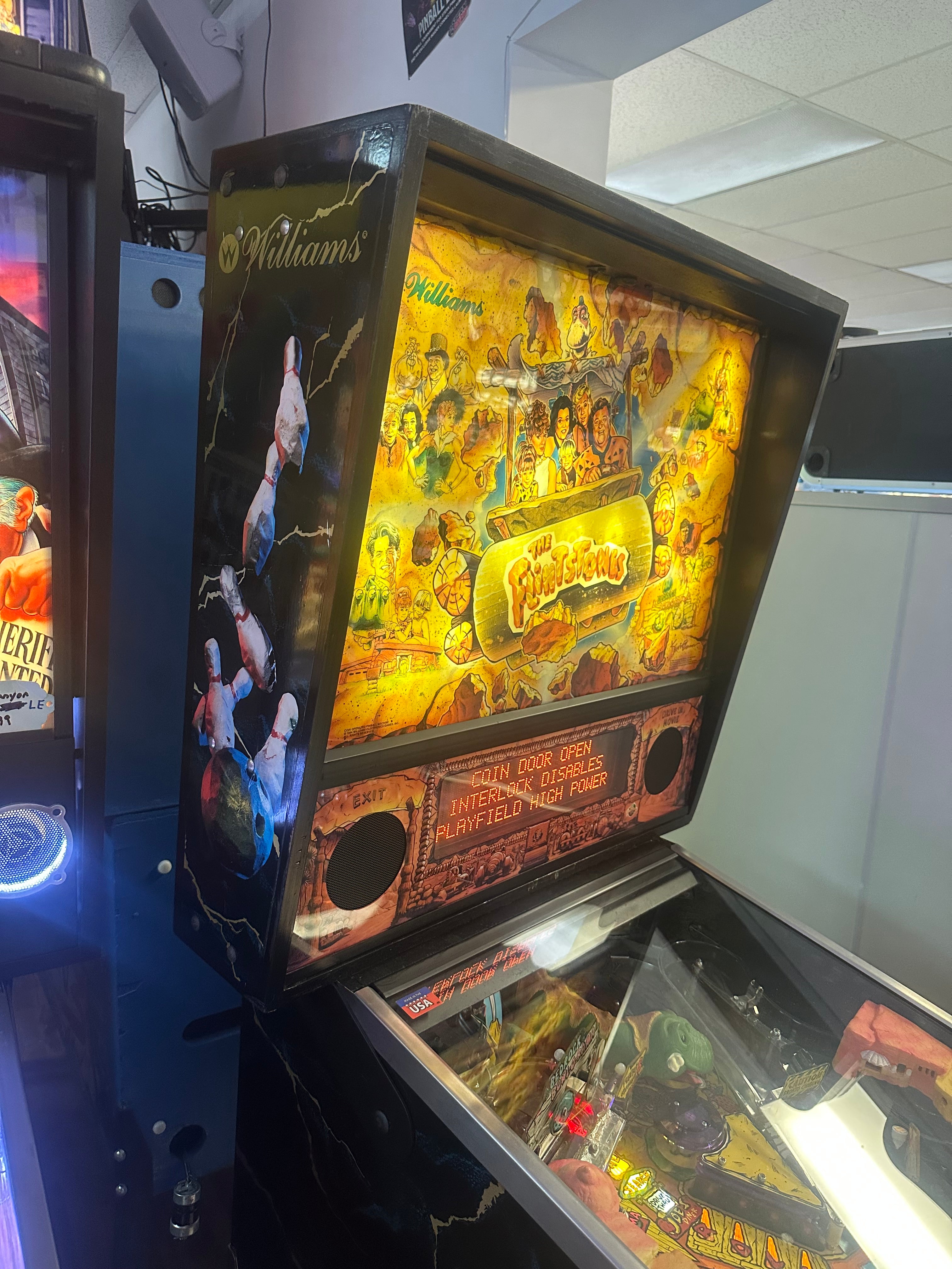 Williams The Flintstones Pinball Machine